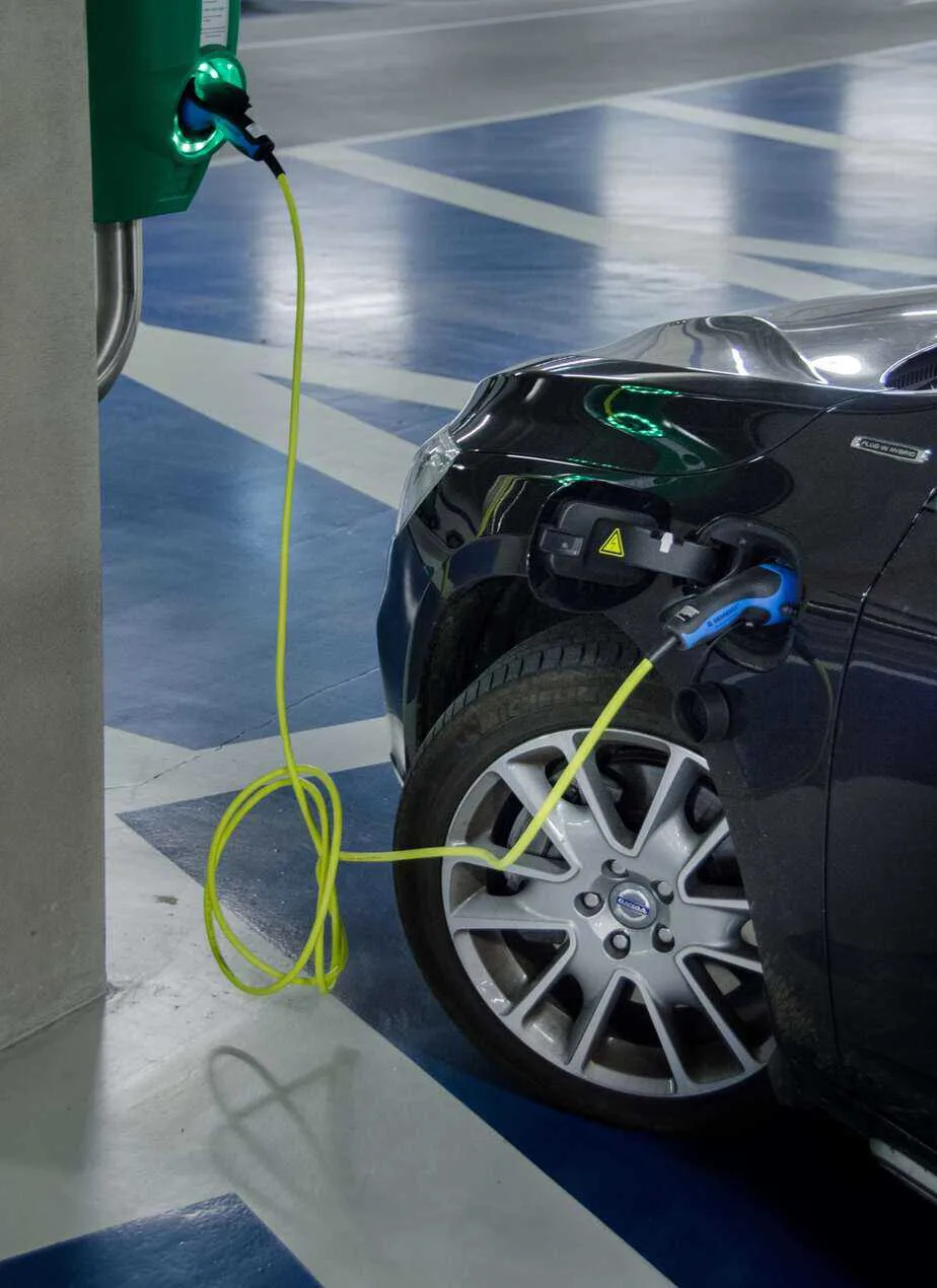 Richmond electric vehicle towing service