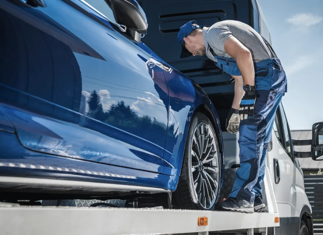 Richmond local tow truck loading vehicle